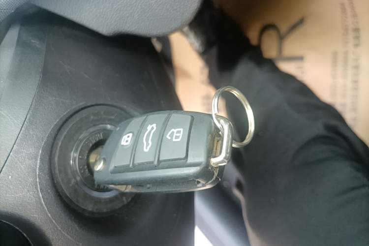 Used Chery Arrizo 5 2019 Facelifted PRO 1.5L Manual Youth Edition China VI Standard Vehicle Key