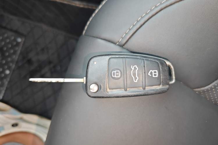 Used Chery Arrizo 5 2019 Facelifted PRO 1.5L Manual Youth Edition China VI Standard Vehicle Key