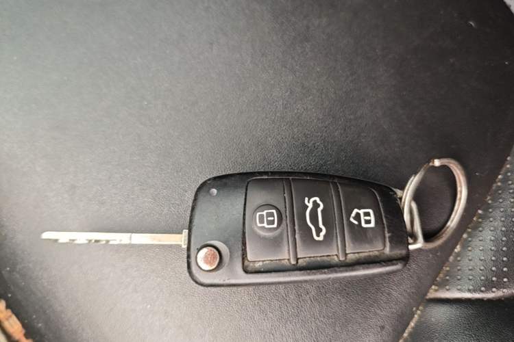 Used Chery Arrizo 5 2019 Facelifted PRO 1.5L Manual Youth Edition China VI Standard Vehicle Key