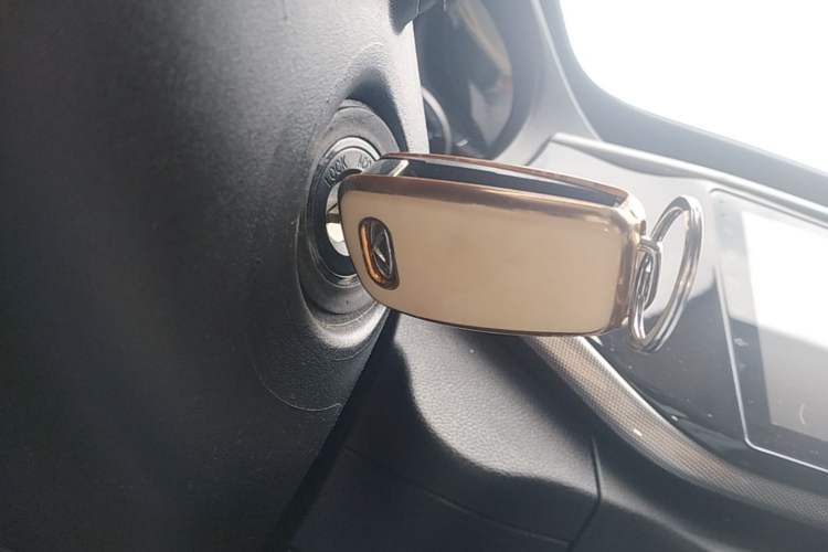 Used Chery Arrizo 5 2019 Facelifted PRO 1.5L Manual Youth Edition China VI Standard Vehicle Key