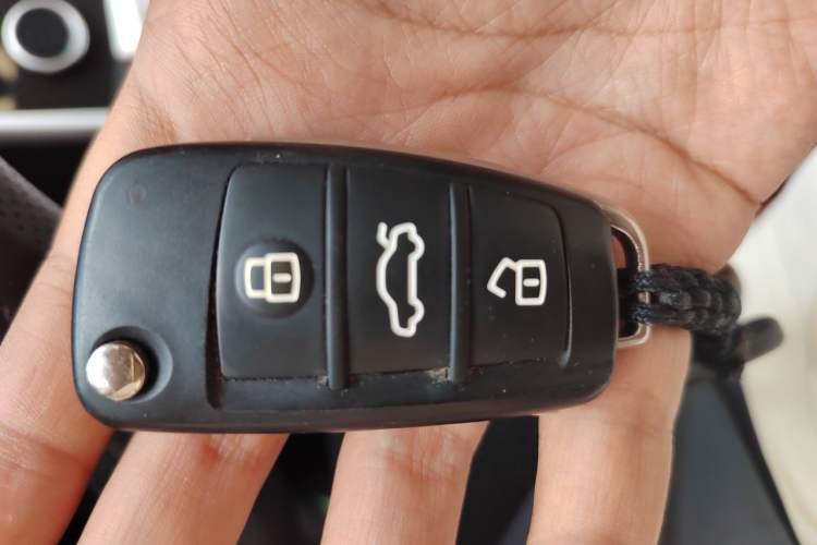 Used Chery Arrizo 5 2019 Facelifted PRO 1.5L Manual Youth Edition China VI Standard Vehicle Key
