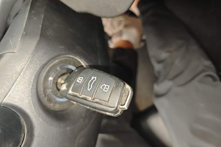 Used Chery Arrizo 5 2019 1.5L Manual New Youth Edition China VI Standard Vehicle Key
