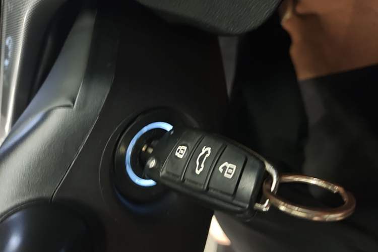 Used Chery Arrizo 5 2019 Revised PRO 1.5L CVT Youth Edition China VI Standard Vehicle Key