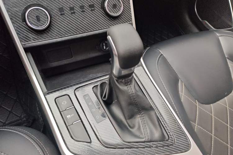 Used Chery Arrizo 5 2019 1.5L CVT Youth Edition China V Standard Gear Lever