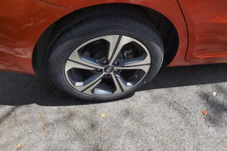 Used Chery Arrizo 5 2019 1.5L CVT YueXiang Edition China V Standard Right Rear Wheel Hub