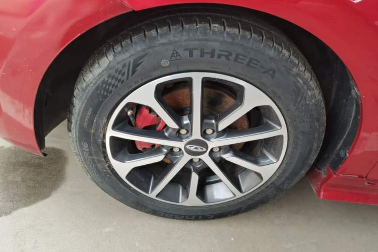 Used Chery Arrizo 5 2020 1.5L Manual Sport Edition Left Front Wheel Hub