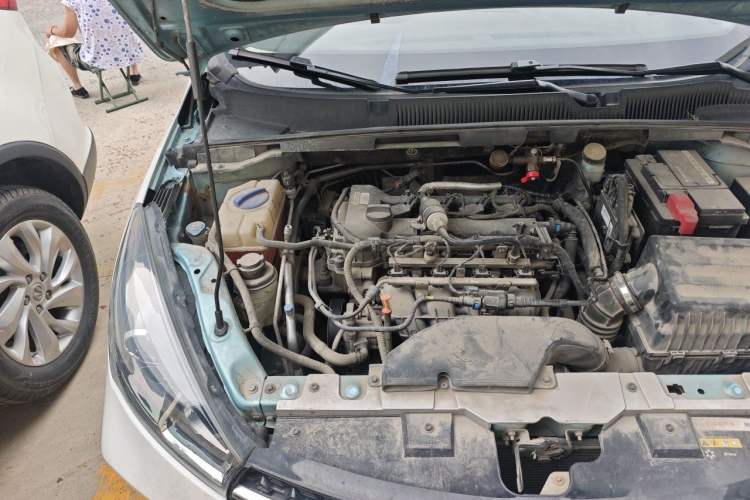 Used Chery Arrizo 5  Engine Bay Right