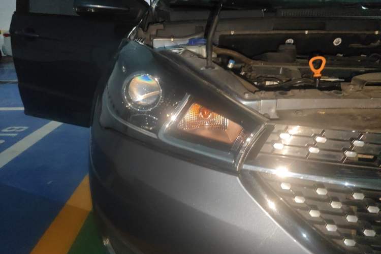 Used Chery Arrizo 5 2021 PRO 1.5L Manual Youth Edition Right Front Headlight