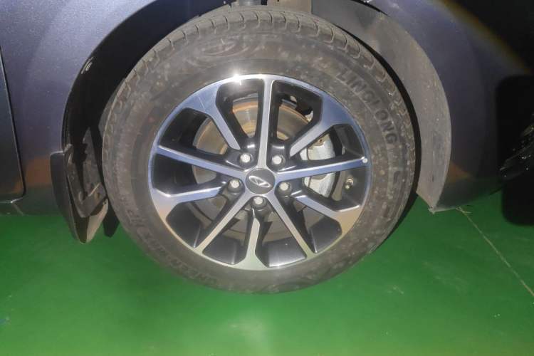 Used Chery Arrizo 5 2021 PRO 1.5L Manual Youth Edition Right Front Wheel Hub