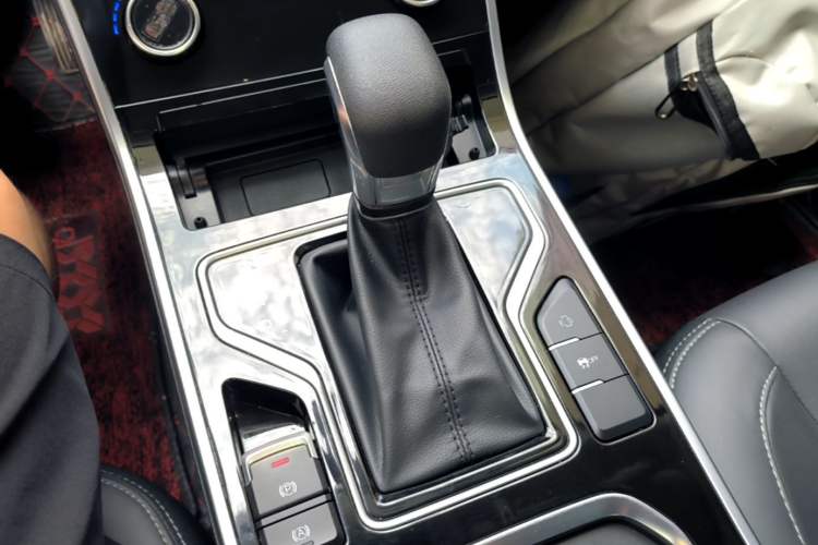 Used Chery Arrizo 5 2021 PRO 1.5L CVT Youth Edition Gear Lever