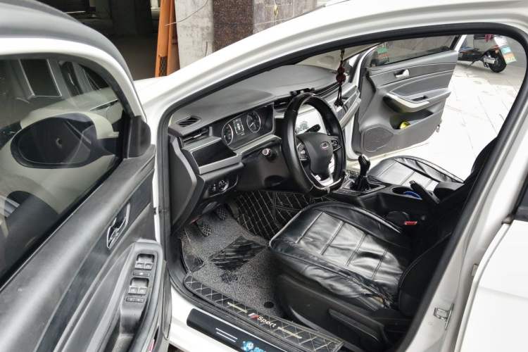 Used Chery Arrizo 5 2021 PRO 1.5L Manual Youth Edition Driver Seat