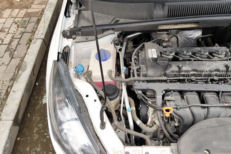 Used Chery Arrizo 5 2021 PRO 1.5L Manual Youth Edition Engine Bay Right