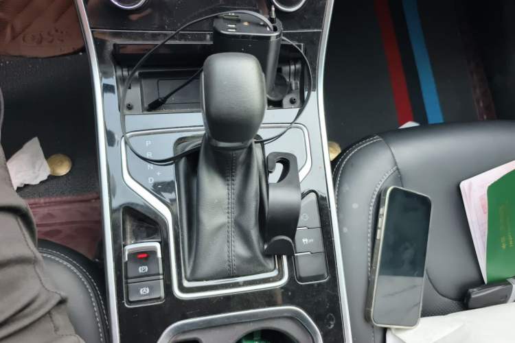 Used Chery Arrizo 5 2021 PRO 1.5L CVT Youth Edition Gear Lever
