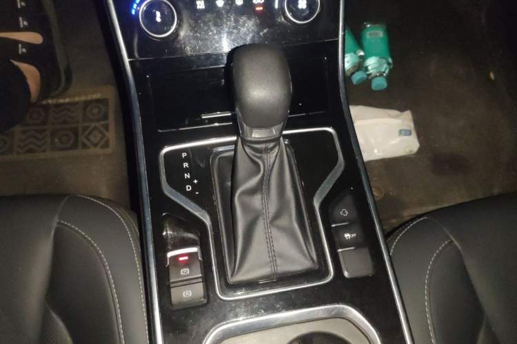 Used Chery Arrizo 5 2021 PRO 1.5L CVT Youth Edition Gear Lever