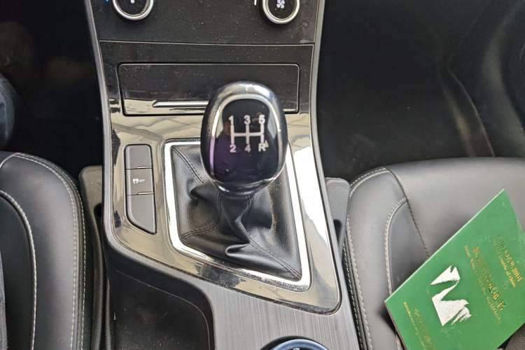 Used Chery Arrizo 5 2021 PRO 1.5L Manual Youth Edition Gear Lever