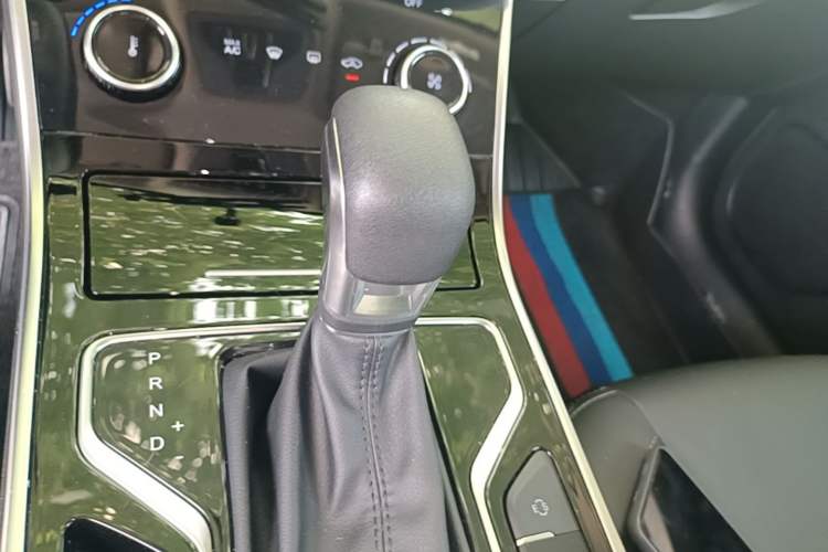 Used Chery Arrizo 5 2021 PRO 1.5L CVT Youth Edition Gear Lever