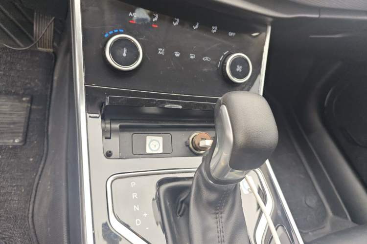 Used Chery Arrizo 5 2021 PRO 1.5L CVT Youth Edition Gear Lever