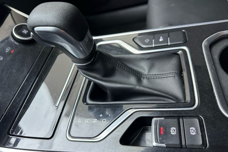 Used Chery Arrizo 5 2021 PRO 1.5L CVT Youth Edition Gear Lever