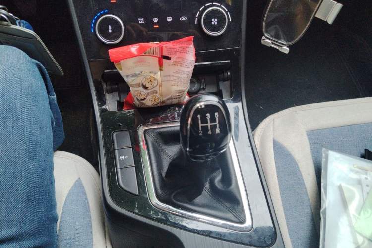 Used Chery Arrizo 5 2021 PRO 1.5L Manual Youth Edition Gear Lever