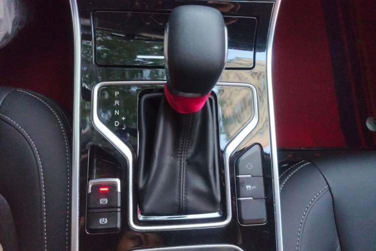 Used Chery Arrizo 5 2021 PRO 1.5L CVT Youth Edition Gear Lever