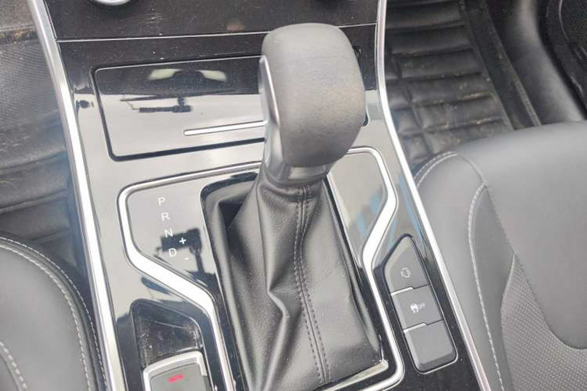 Used Chery Arrizo 5 2021 PRO 1.5L CVT Youth Edition Gear Lever