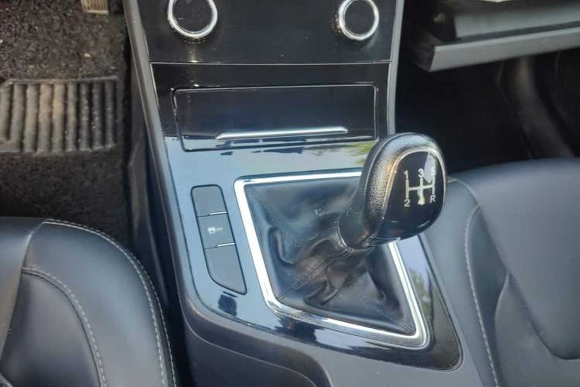 Used Chery Arrizo 5 2021 PRO 1.5L Manual Youth Edition Gear Lever