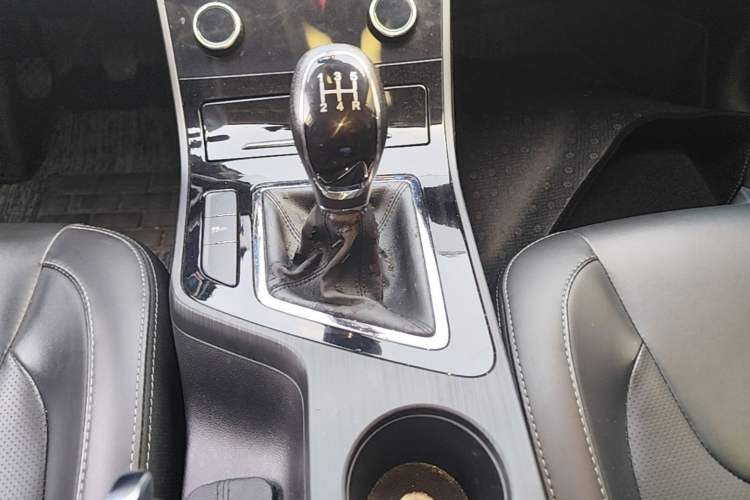 Used Chery Arrizo 5 2021 PRO 1.5L Manual Youth Edition Gear Lever