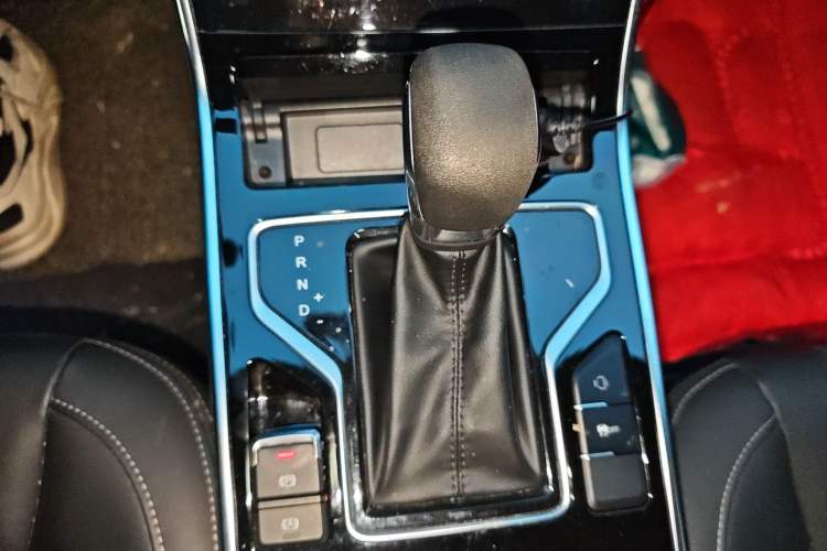 Used Chery Arrizo 5 2021 PRO 1.5L CVT Youth Edition Gear Lever