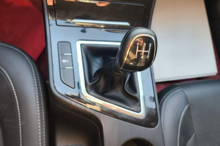 Used Chery Arrizo 5 2021 PRO 1.5L Manual Youth Edition Gear Lever