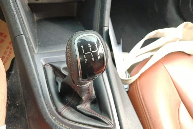Used Chery Arrizo 5 2021 1.6L CNG Luxury Model Gear Lever