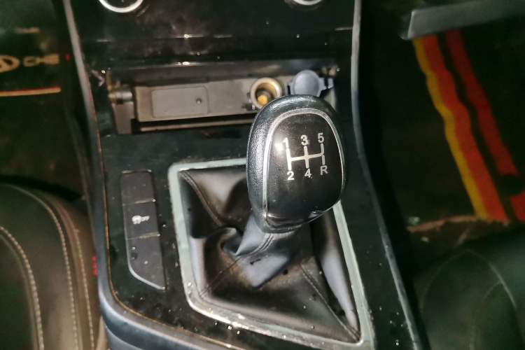 Used Chery Arrizo 5 2021 PRO 1.5L Manual Youth Edition Gear Lever