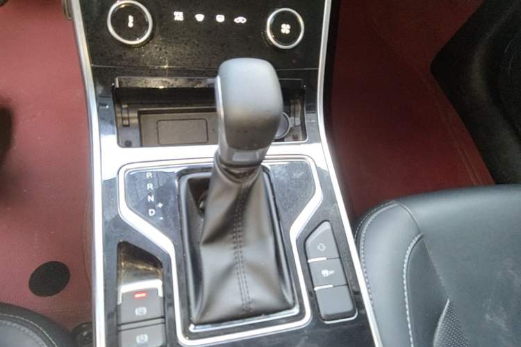 Used Chery Arrizo 5 2021 PRO 1.5L CVT Youth Edition Gear Lever