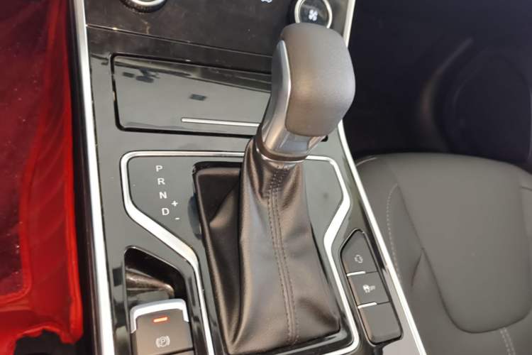 Used Chery Arrizo 5 2021 PRO 1.5L CVT Youth Edition Gear Lever