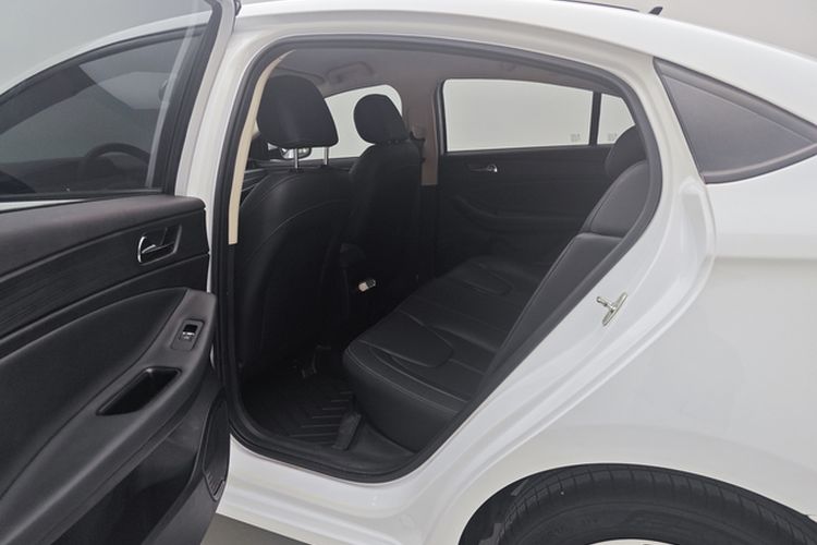 Used Chery Arrizo 5 2021 PRO 1.5L CVT Youth Edition Interior 2