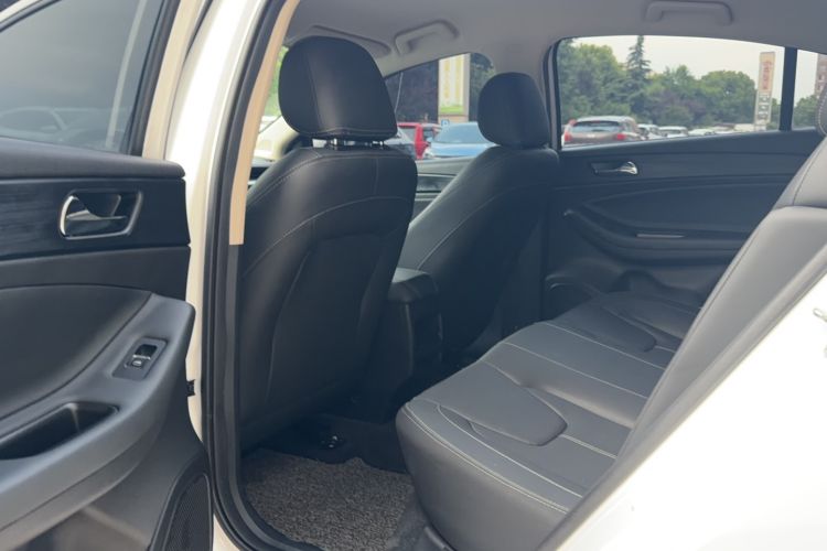 Used Chery Arrizo 5 2021 PRO 1.5L CVT Youth Edition Interior 2