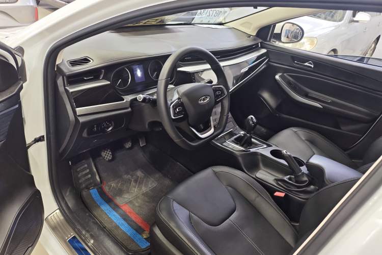 Used Chery Arrizo 5 2021 PRO 1.5L Manual Youth Edition Interior 3