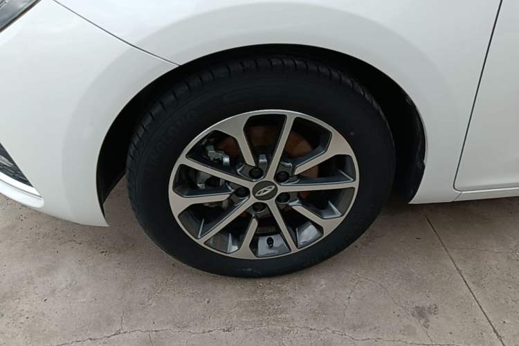 Used Chery Arrizo 5 2021 PRO 1.5L CVT Youth Edition Left Front Wheel Hub