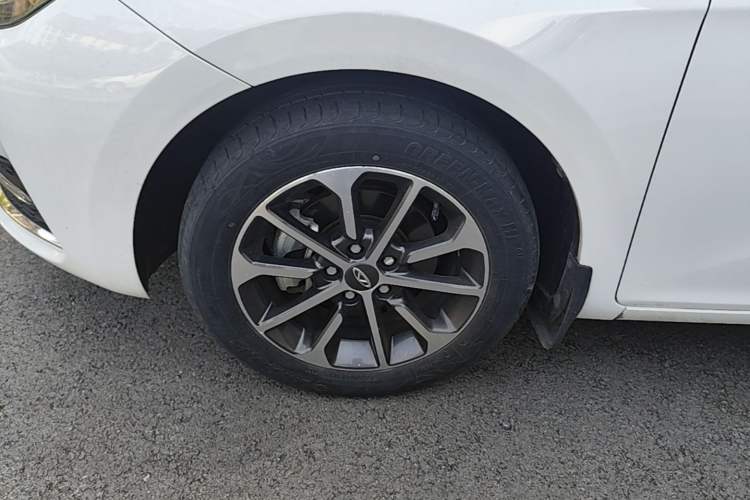 Used Chery Arrizo 5 2021 PRO 1.5L Manual Youth Edition Left Front Wheel Hub