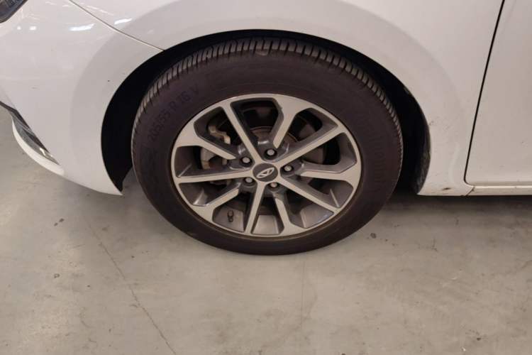 Used Chery Arrizo 5 2021 PRO 1.5L CVT Youth Edition Left Front Wheel Hub