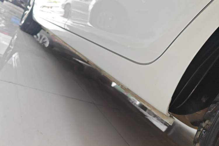 Used Chery Arrizo 5 2021 PRO 1.5L Manual Youth Edition Left Side Sill