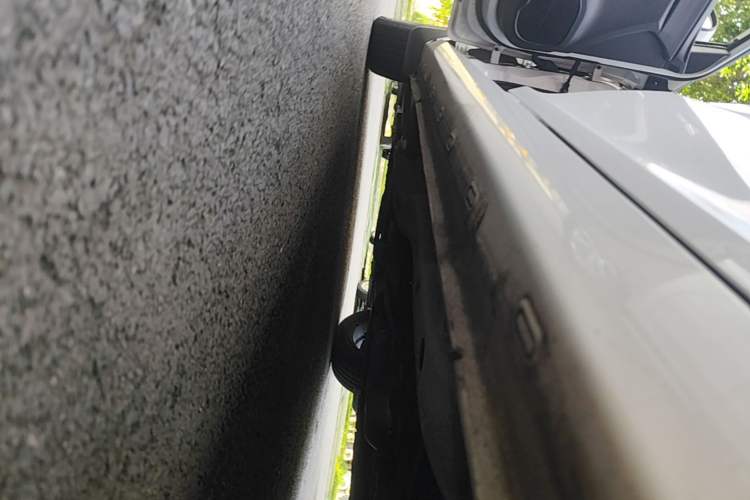 Used Chery Arrizo 5 2021 PRO 1.5L Manual Youth Edition Left Side Sill