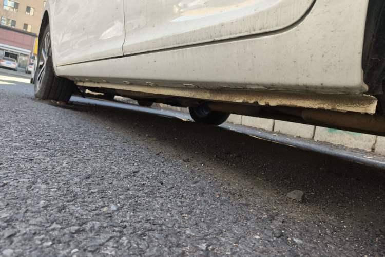 Used Chery Arrizo 5 2021 PRO 1.5L Manual Youth Edition Left Side Sill