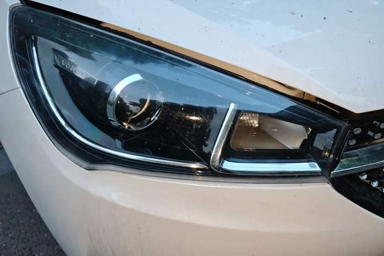 Used Chery Arrizo 5 2021 PRO 1.5L CVT Youth Edition Right Front Headlight