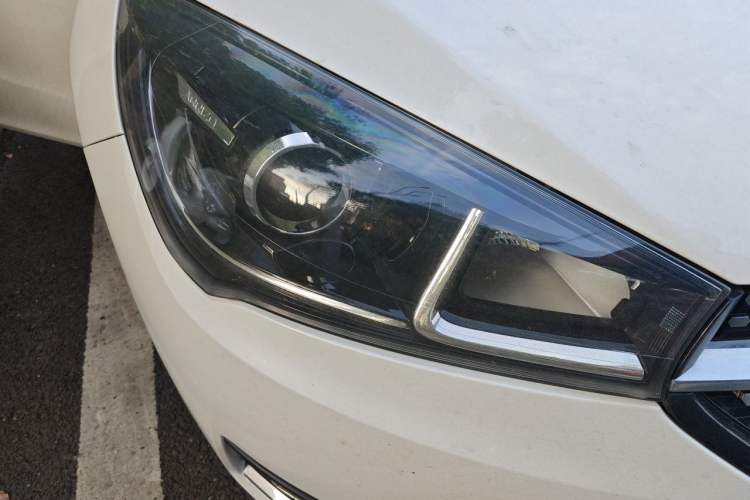Used Chery Arrizo 5 2021 PRO 1.5L Manual Youth Edition Right Front Headlight