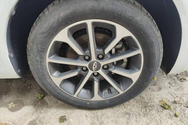 Used Chery Arrizo 5 2021 PRO 1.5L Manual Youth Edition Right Front Wheel Hub