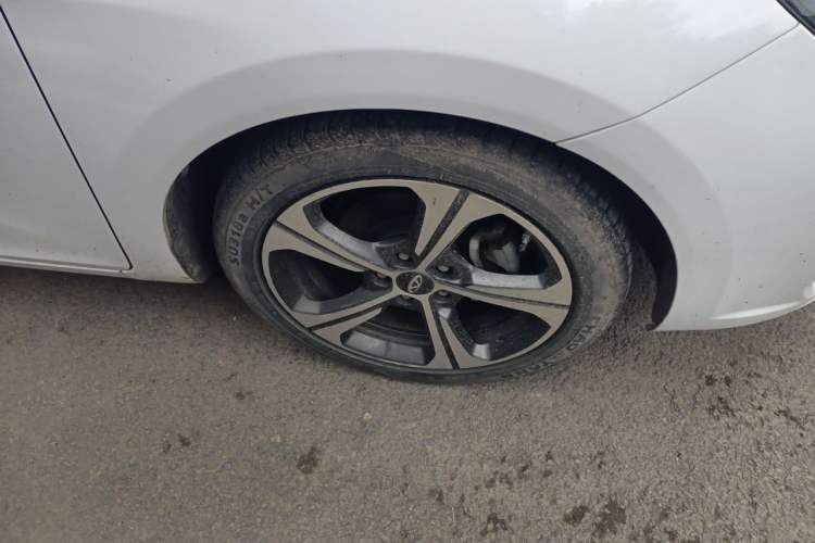 Used Chery Arrizo 5 2021 PRO 1.5L Manual Youth Edition Right Front Wheel Hub