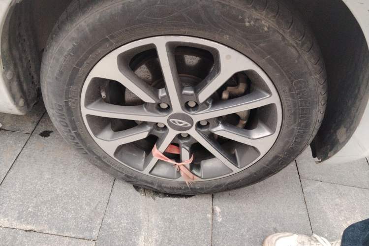 Used Chery Arrizo 5 2021 PRO 1.5L Manual Youth Edition Right Front Wheel Hub