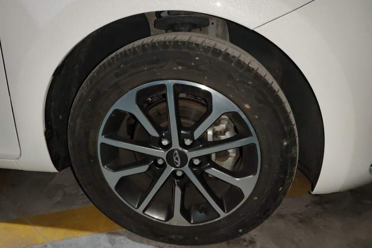 Used Chery Arrizo 5 2021 PRO 1.5L CVT Youth Edition Right Front Wheel Hub