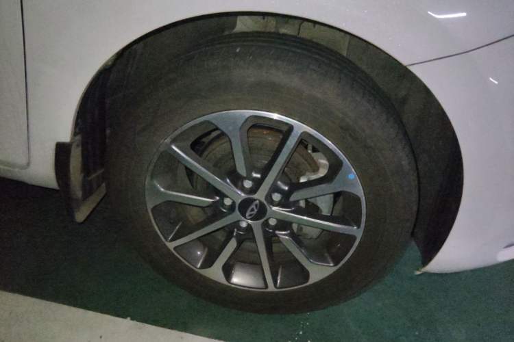 Used Chery Arrizo 5 2021 PRO 1.5L Manual Youth Edition Right Front Wheel Hub