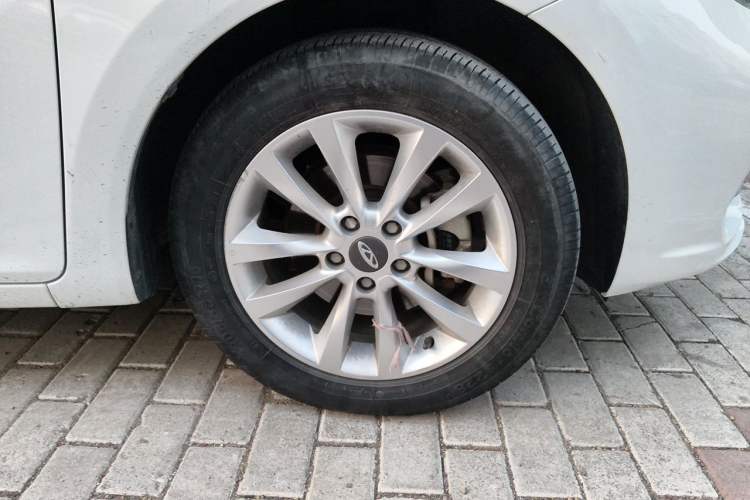 Used Chery Arrizo 5 2021 1.6L CNG Luxury Model Right Front Wheel Hub